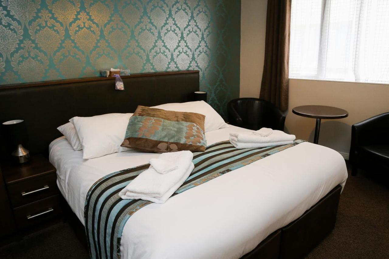 Avarest House Bb Adults Only Портраш